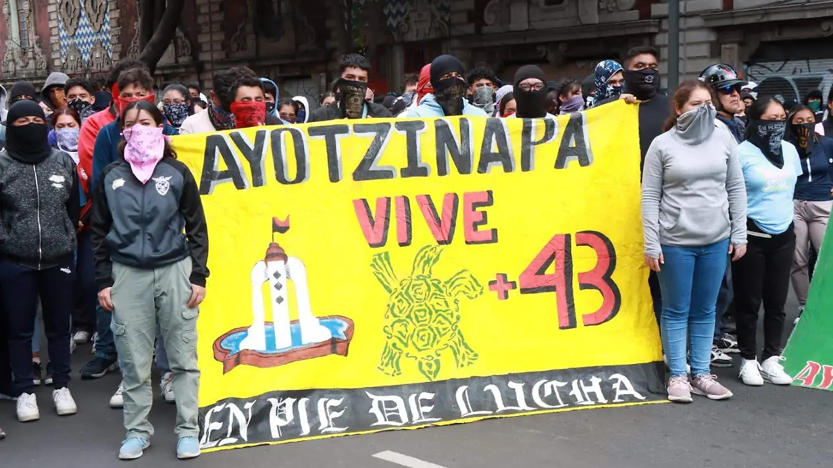 Ayotzinapa (6)